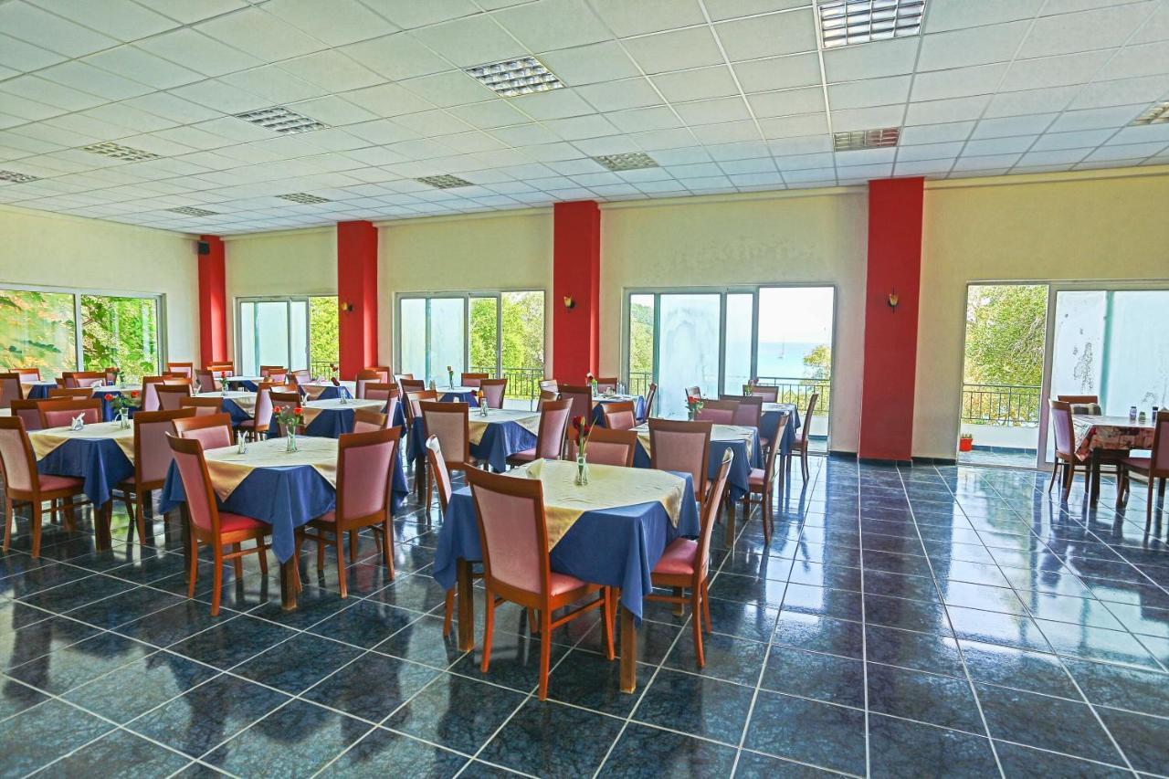 Amfitriti Hotel&studios Hotel Lákka