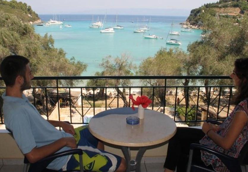 Amfitriti Hotel&studios 3*